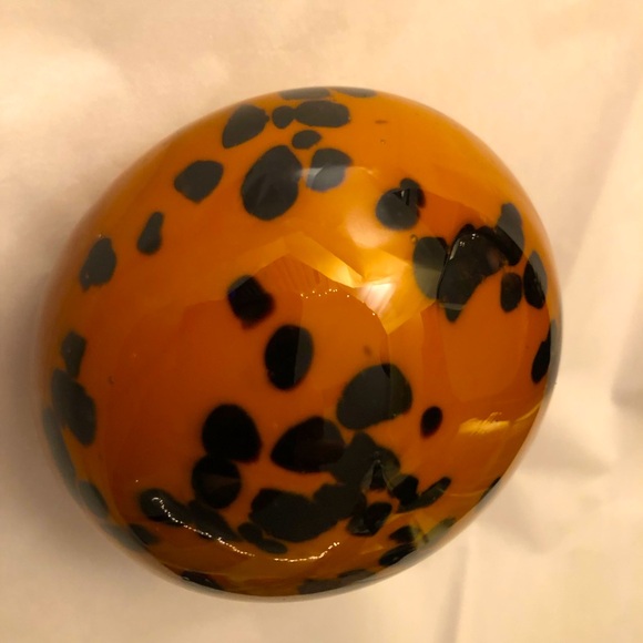 Hand Blown Animal Print Leopard/Cheetah/Tortoise Art Glass Crystal Paper Weight. - Picture 9 of 13